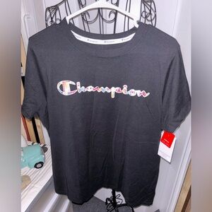 Women’s standard fit logo champion tee..size 1X..black/rainbow logo(NWT)